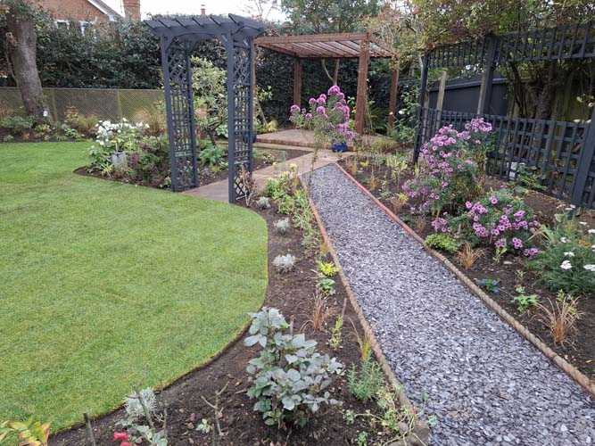 suburban Garden Renewal for lower maintenance
