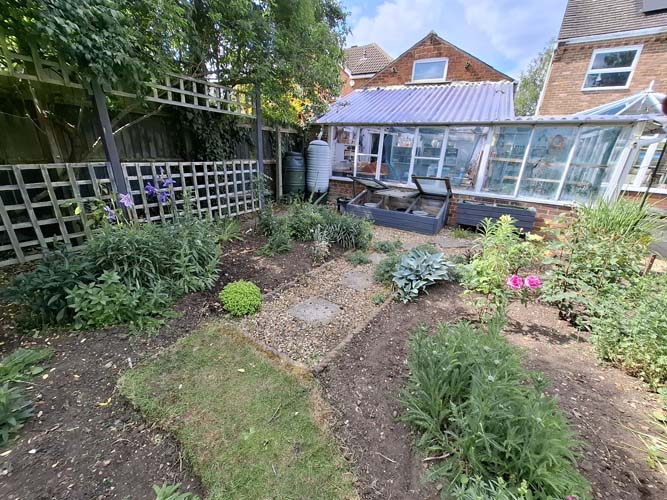 suburban Garden Renewal for lower maintenance
